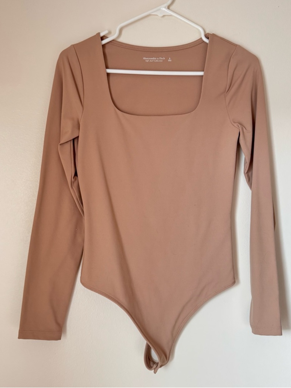 Abercrombie & Fitch Long Sleeve Square Neck Bodysuit - Taupe